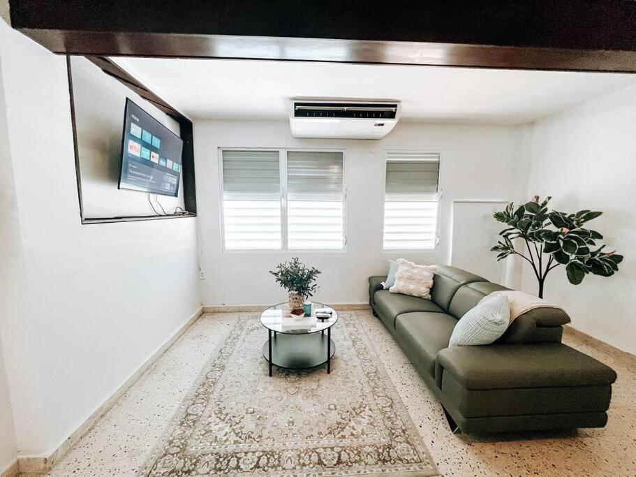 산후안 Casa Vasallo 2 Comfy House W/ 3Bdr Condado 빌라 외부 사진